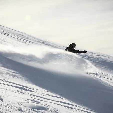Col Du Mont Chalet *
